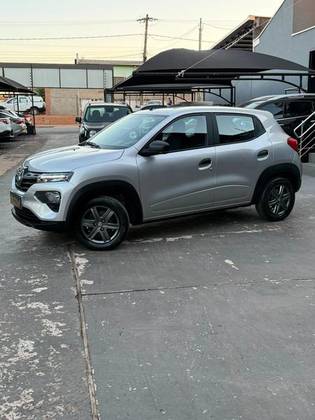 RENAULT KWID 1.0 12V SCE FLEX ZEN MANUAL RENAULT KWID 1.0 12V SCE FLEX ZEN MANUAL
